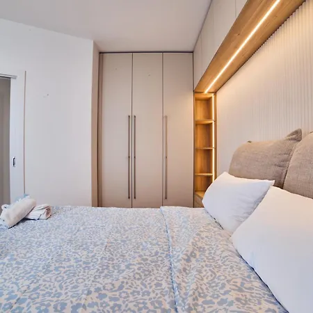 Historical Luxurious 1bdr Lift * 소피아